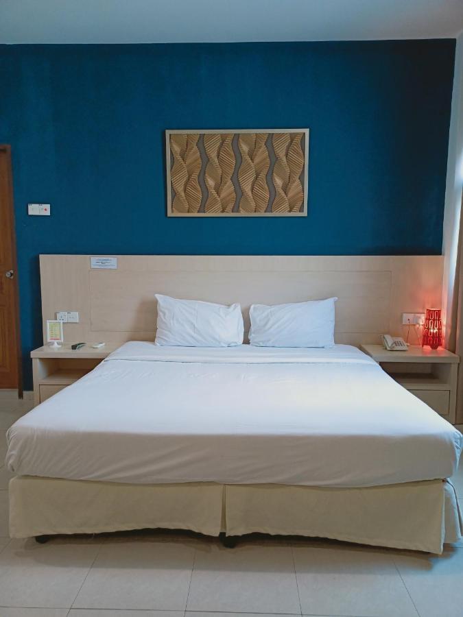 Golden View Serviced Apartments Tanjung Tokong Eksteriør billede