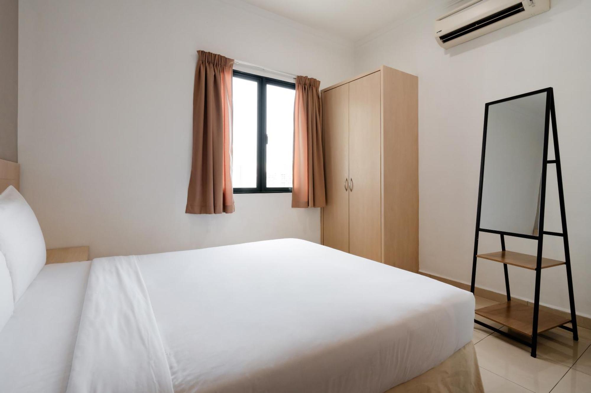 Golden View Serviced Apartments Tanjung Tokong Eksteriør billede
