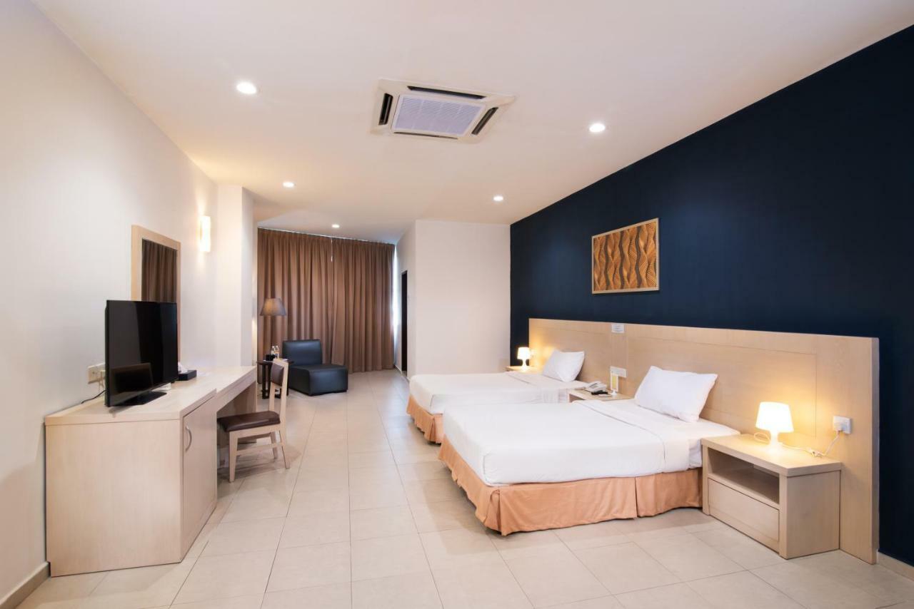 Golden View Serviced Apartments Tanjung Tokong Eksteriør billede