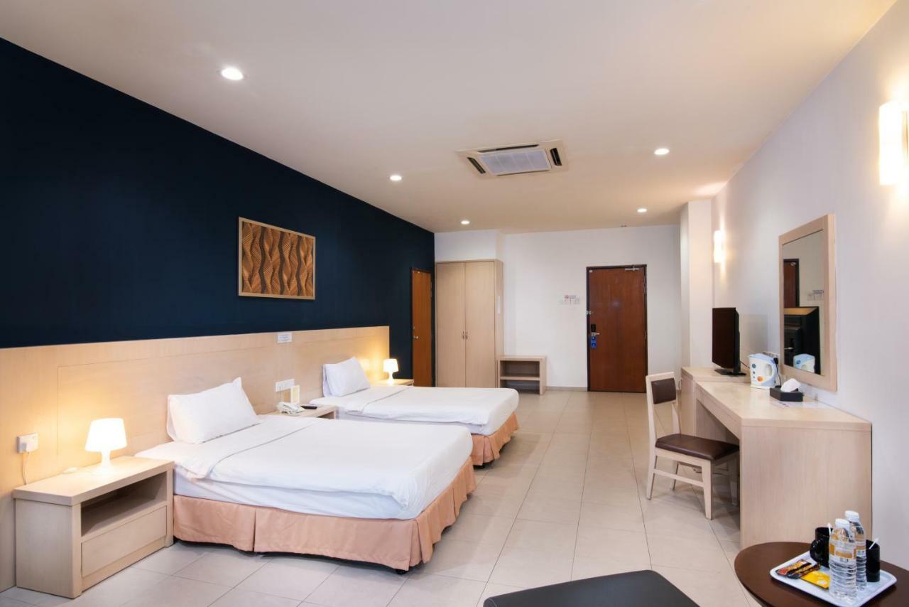 Golden View Serviced Apartments Tanjung Tokong Eksteriør billede